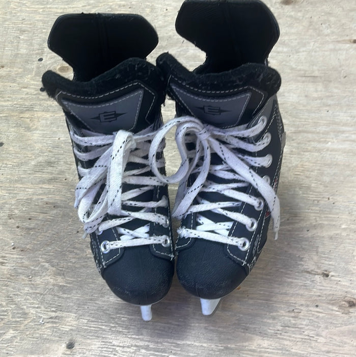 Used Easton SY50 Size 12 Youth Skates