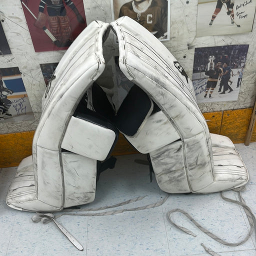 Used Brian’s Subzero 34+1 Goal Pads