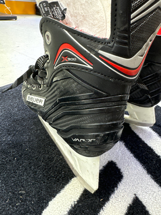 Used Bauer Vapor X300 1D Player Skates