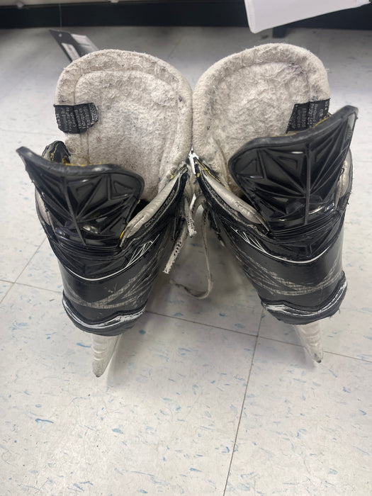 Used Bauer Supreme s190 Size 3 Skates