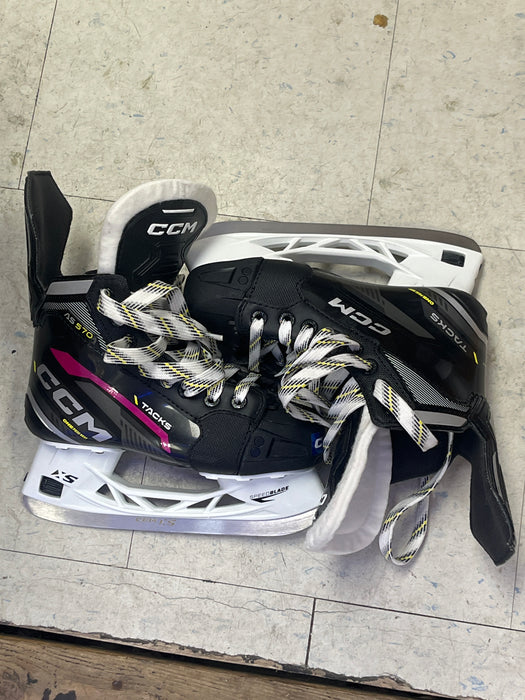 Used CCM Tacks AS 570 Size 2 Skates