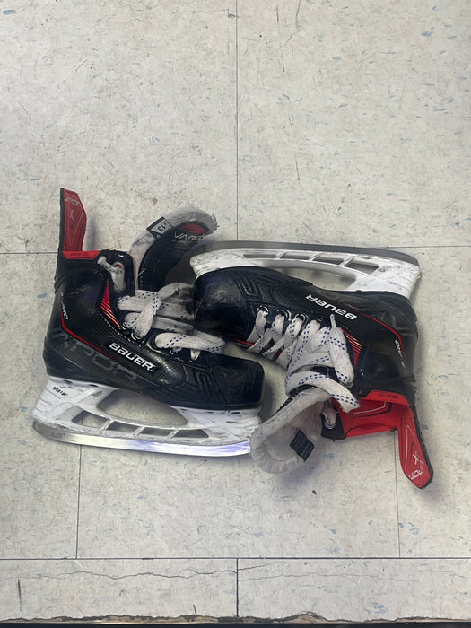 Used Bauer Vapor 3X Pro Size 13 Youth Skates