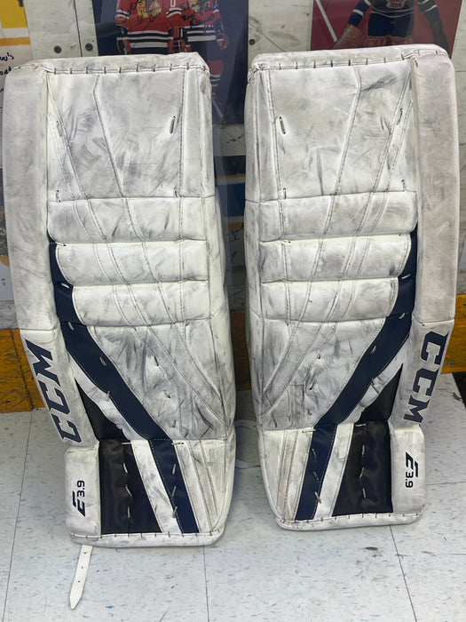 Used CCM E3.9 30+1 Goal Pads