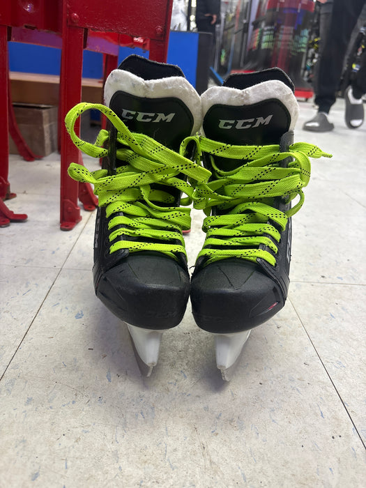 Used CCM Ribcor XT Size 2.0 Skates