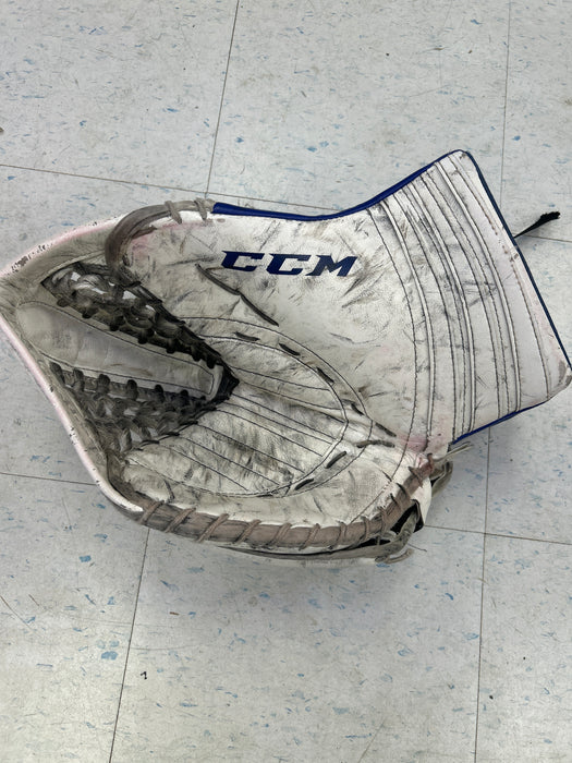 Used CCM Extreme Flex Pro Senior Catcher Full Right