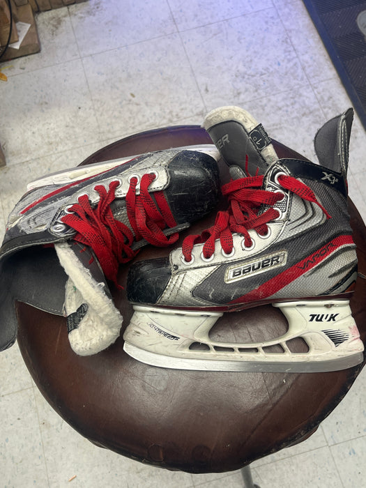 Used Bauer Vapor X3.0 Size 1 Skates