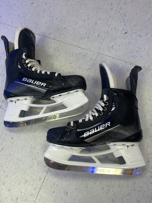 Used Bauer Vapor HyperLite 2 Maple Leafs Pro Stock - W.Nylander - Size 6.5 Skates