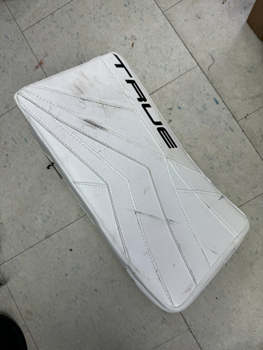 Demo True 9x3 Goalie Blocker Senior