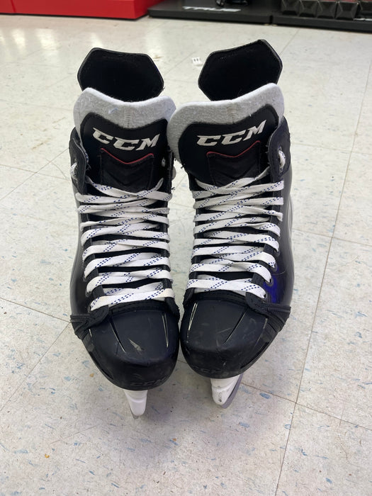 Used CCM FT4 Pro Skates Size 9.5D - M. Giordano