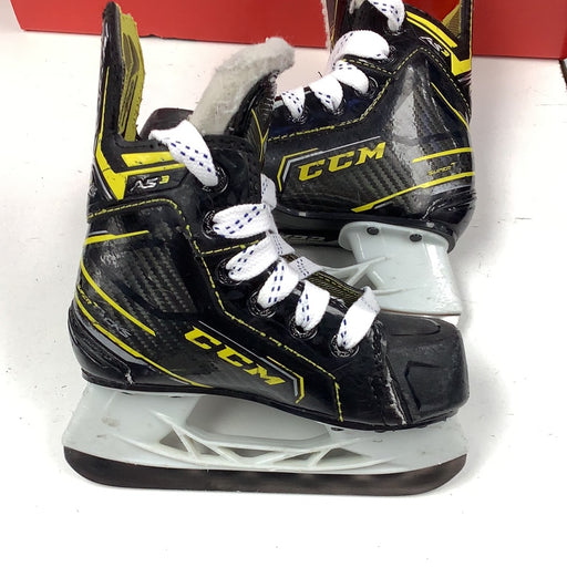 Used CCM SuperTacks AS3 Youth 10 Player Skates