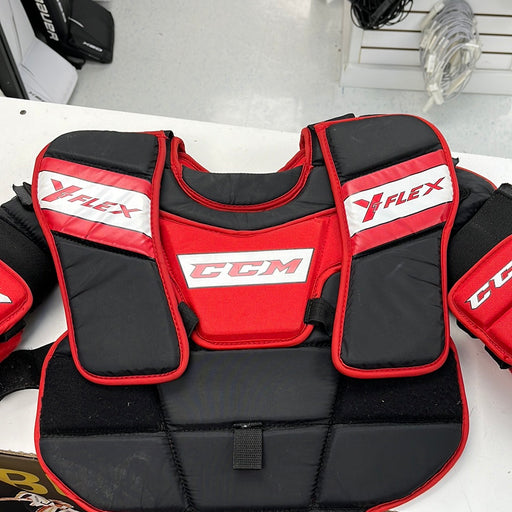 Used CCM YT Flex Youth Large Chest Protector