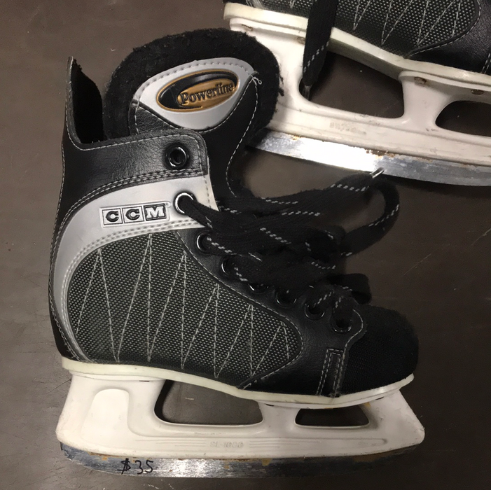 Used CCM Powerline 500 2D Skates