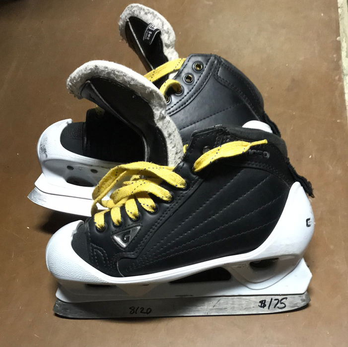 Used Graf DM1050 2.5D Goal Skates