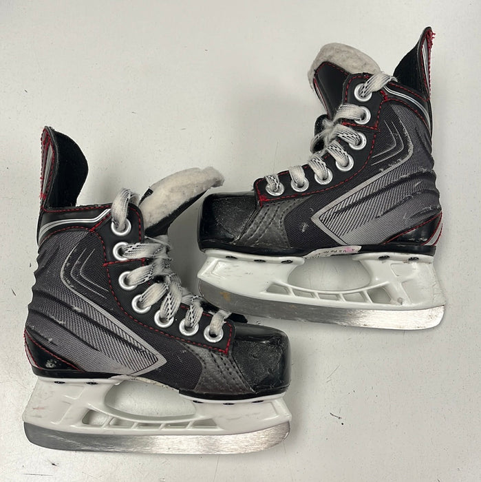 Used Bauer Vapor X40 8 Youth Skate