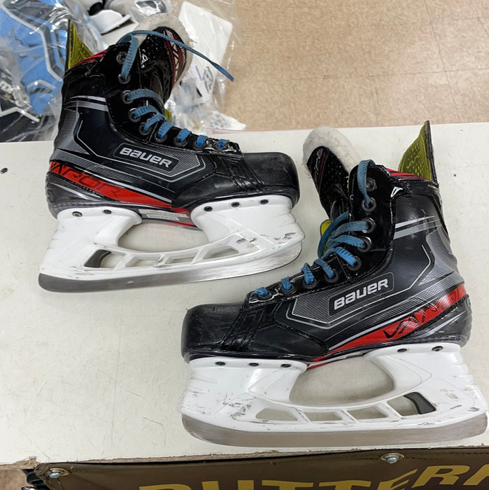 Used Bauer Vapor x2.9 3.5D Player Skates