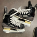 Used Bauer Supreme 3000 2D Skates