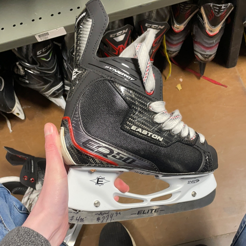 Easton Synergy EQ50 Skates Size 3.5 Brand New