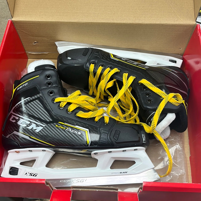 Demo CCM Tacks 9370 10D Goal Skates