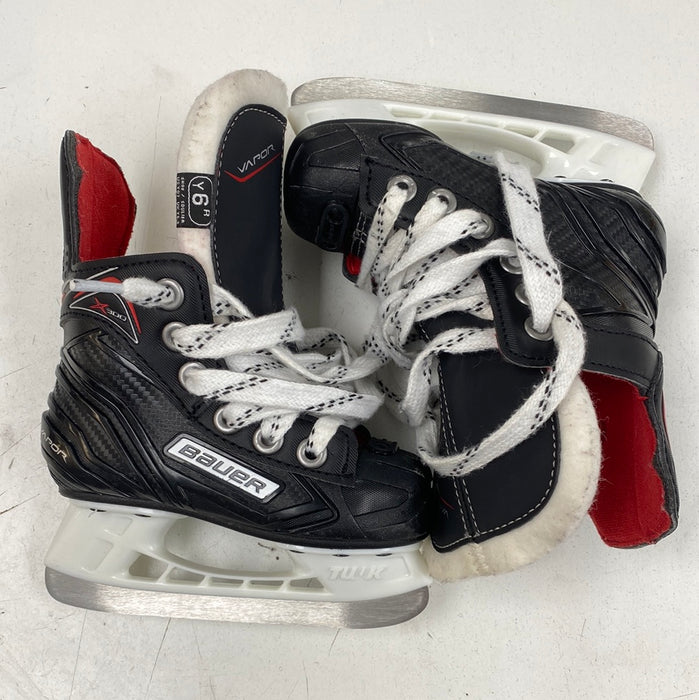 Used Bauer Vapor x300 Youth 6 D Skates