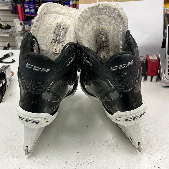 Used CCM Tacks 4092 4D Goal Skate