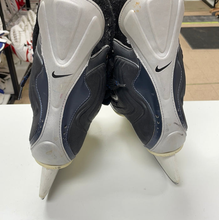 Used Nike Quest5 8.5 EE Player Skates