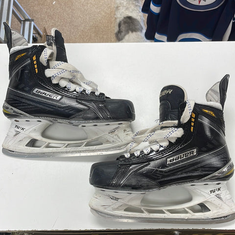 Used Easton Mako 4.5D Player Skates – Crow's Sports