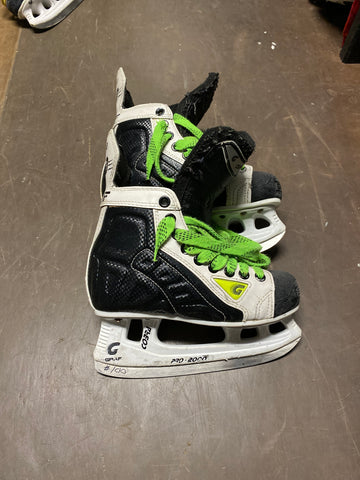 Used Easton Ultra Lite 3.5D Player Skates – Crow's Sports