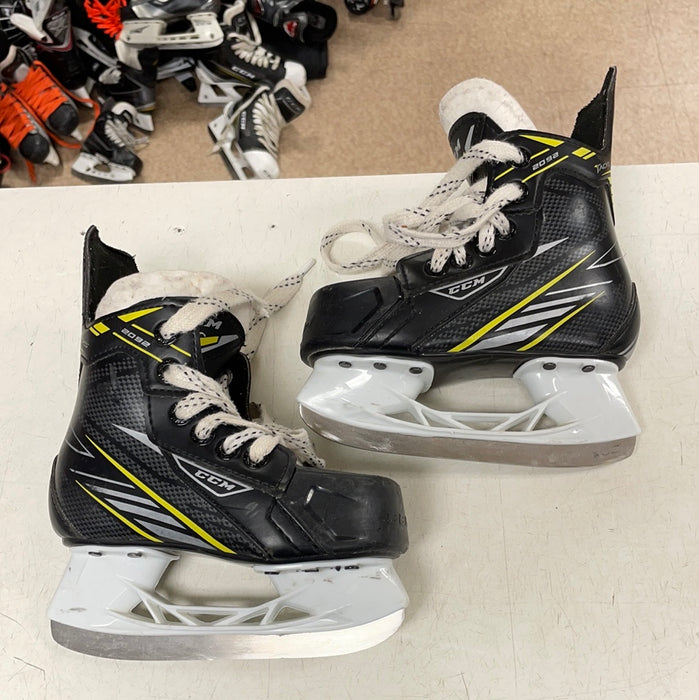 Used CCM Tacks 2092 9D Youth Skates