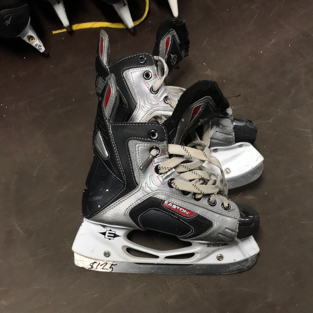 Easton Synergy SE16 White Hockey Skates- Senior