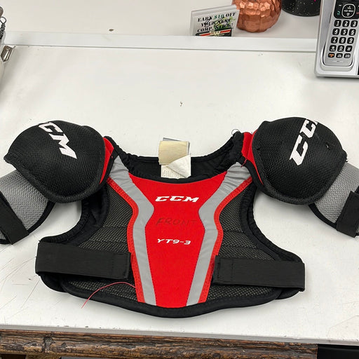 Used CCM Yth9-3 Youth Large Shoulder Pads