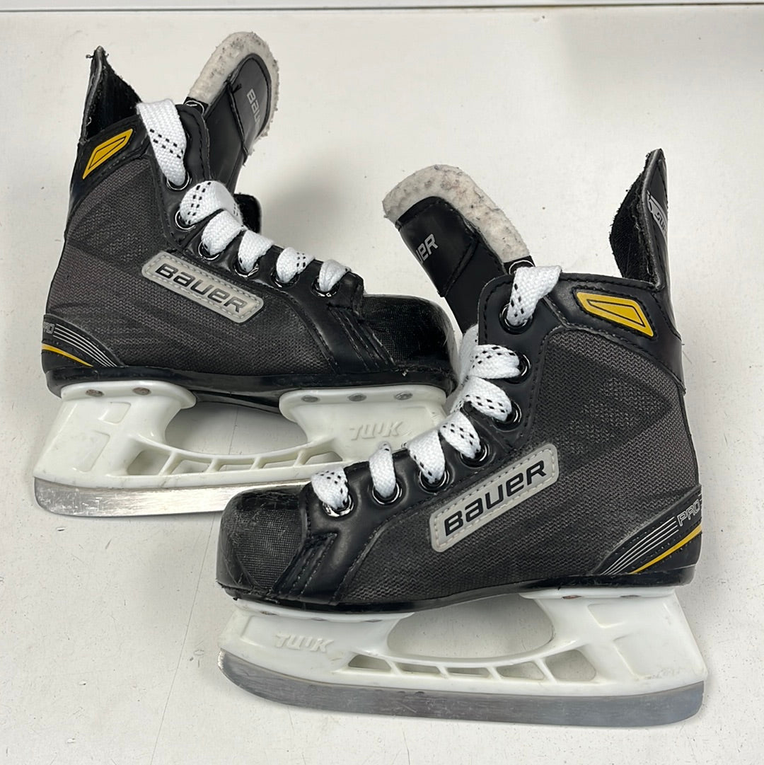 Used Bauer Supreme Pro Youth 10 Skate | Crow's Sports — Crow's Sports ...