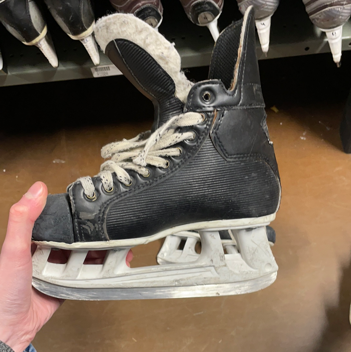 Used Graf Supra 705 4D Player Skates