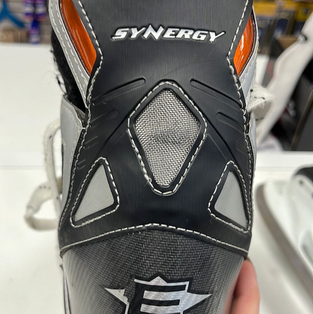 Used Easton Synergy SE10 2D Skates – Crow's Sports