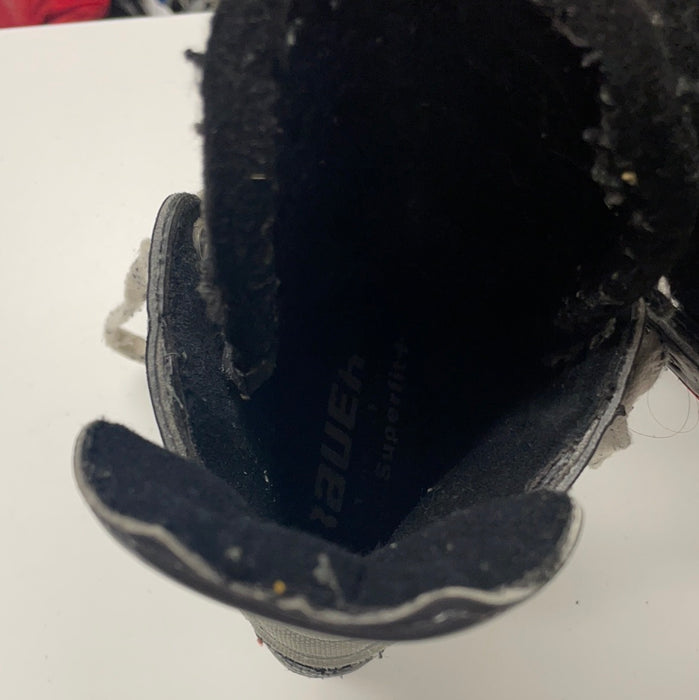 Used Bauer Vapor XII 1D Player Skates