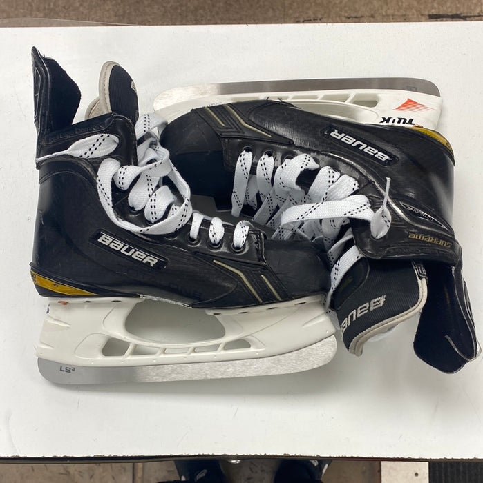 Used Bauer Supreme TotalOne 6.5 Skates