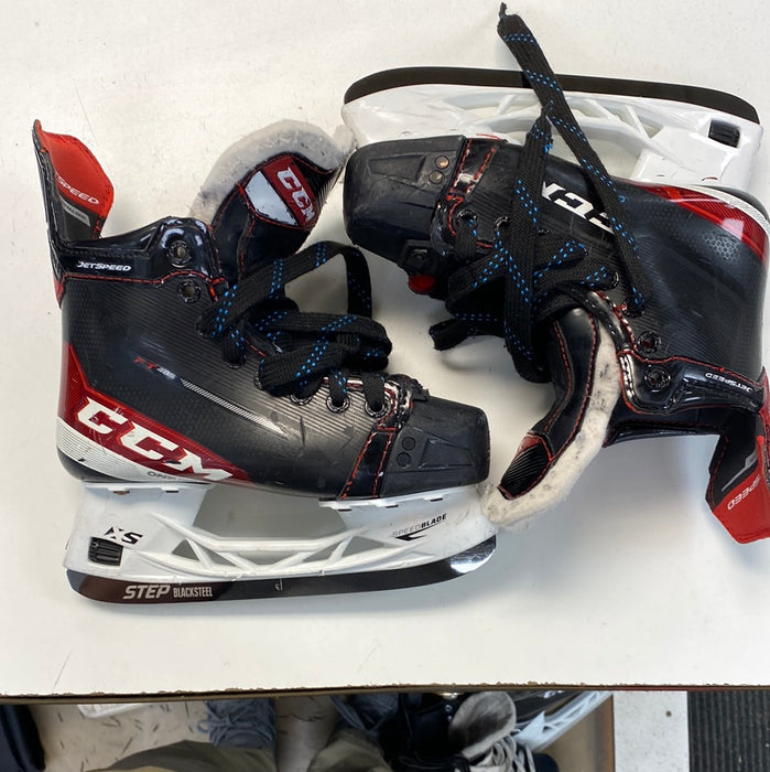 Used CCM JetSpeed FT485 2.5 Skates