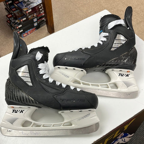 Used Easton Mako 4.5D Player Skates – Crow's Sports