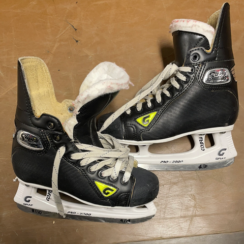 Used Easton Mako 4.5D Player Skates – Crow's Sports