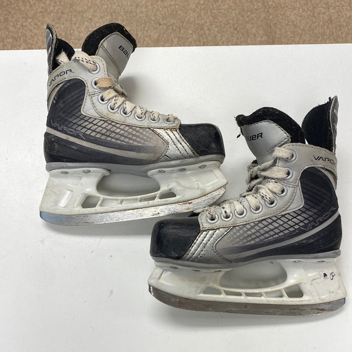 Used Bauer Vapor X:05 Y12D Skates